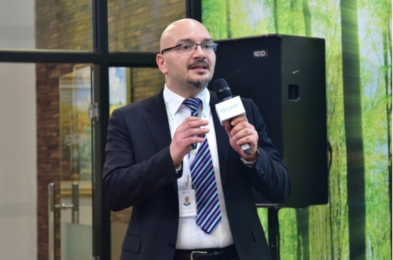 【热点围观】意大利CLIVET引爆中国制冷展 感受来自阿尔卑斯山下的极致舒适体验 【热点围观】意大利CLIVET引爆中国制冷展 感受来自阿尔卑斯山下的极致舒适体验