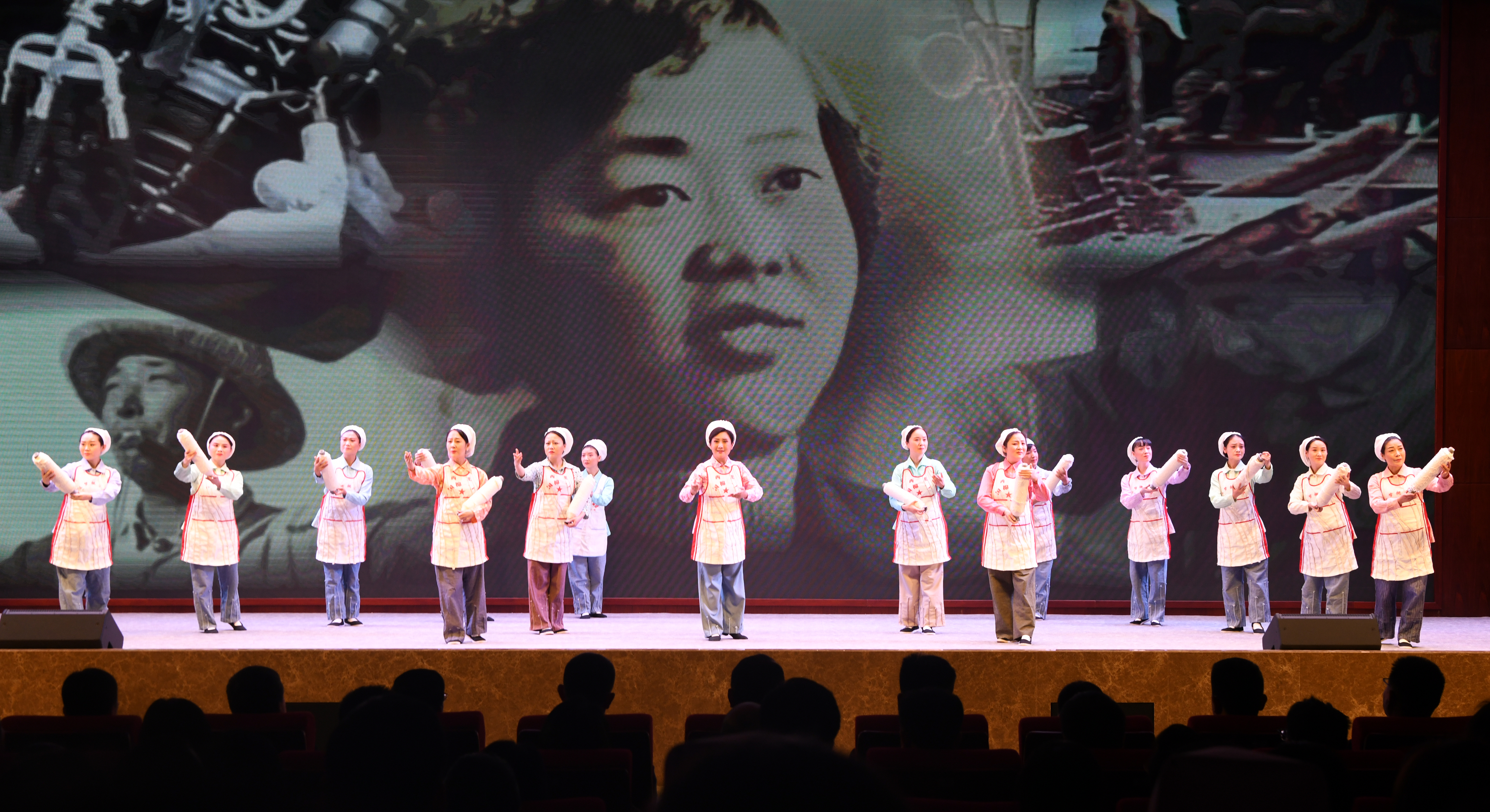 2023年陕西省“梦桃式班组”命名大会暨 “牢记亲切勉励 传承梦桃精神”主题分享活动举行_fororder_微信图片_20231110230346