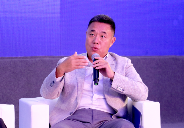 佳都科技董事长刘伟出席2018广州国际投资年会，与国际大咖共话广州新兴产业发展