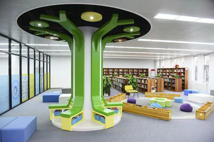 君诚国际双语学校校长张爱君:用爱倾注塑造理想的学校