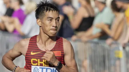 一年两破全国纪录 中国马拉松加速奔跑
