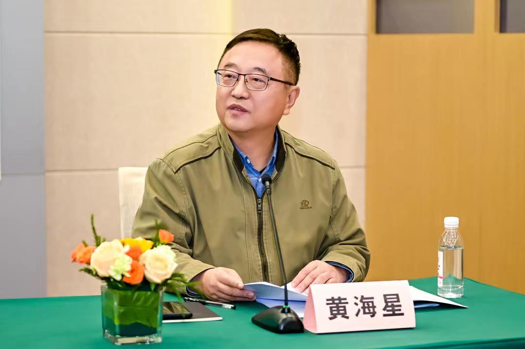 中广联合会法治传媒委员会2023年会暨法治融媒体合作与业务拓展论坛在成都举行 中广联合会法治传媒委员会2023年会暨法治融媒体合作与业务拓展论坛在成都举行_fororder_4