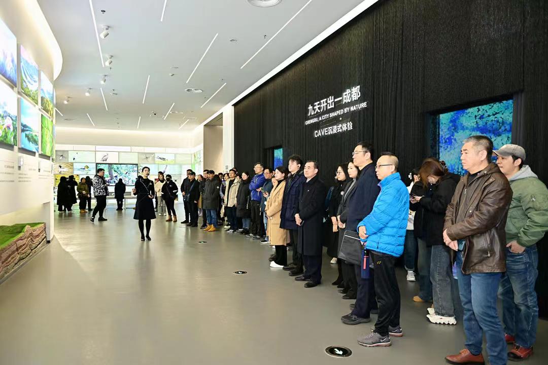 中广联合会法治传媒委员会2023年会暨法治融媒体合作与业务拓展论坛在成都举行 中广联合会法治传媒委员会2023年会暨法治融媒体合作与业务拓展论坛在成都举行_fororder_8