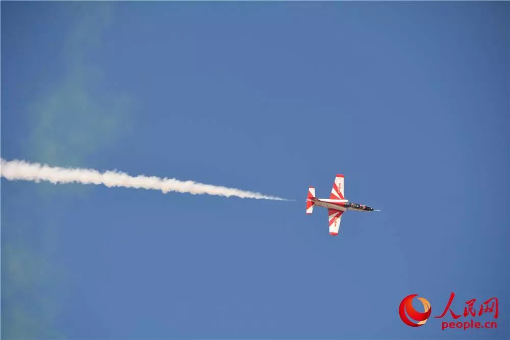 「人民网」歼-20、运-20再次惊艳亮相！超燃！