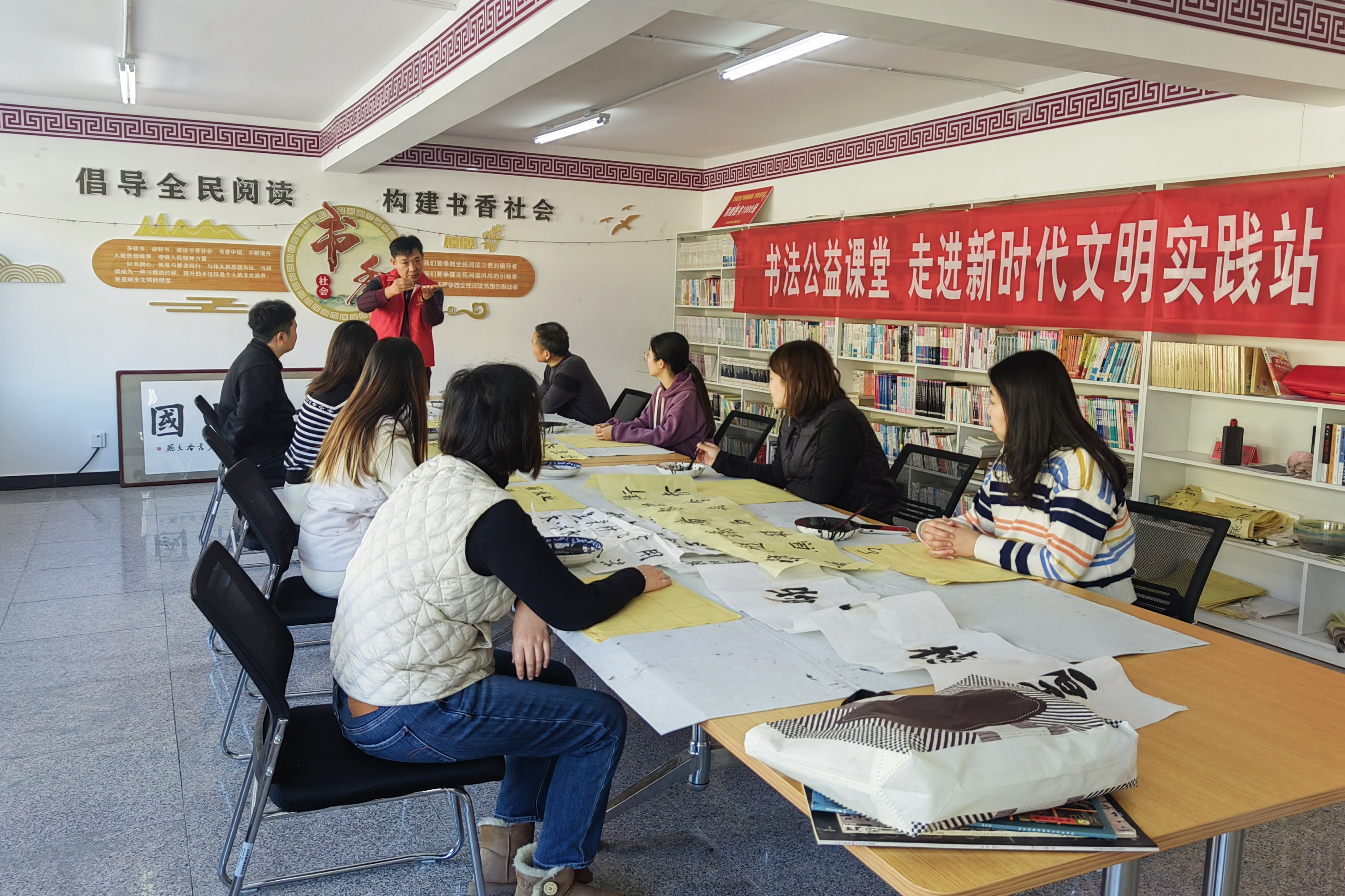 河北定兴:文明实践“小”阵地 服务群众添活力_fororder_001