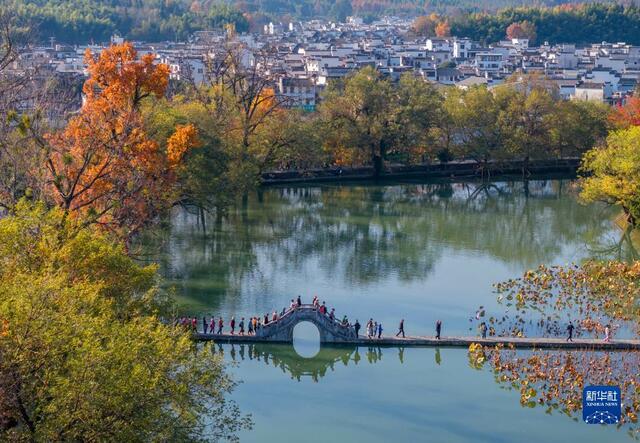 安徽黄山:“醉”美徽州“画”中游 安徽黄山:“醉”美徽州“画”中游