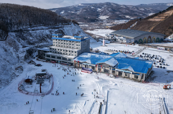 长白天下雪 吉美在延边丨2023—2024延边州冰雪旅游季开幕