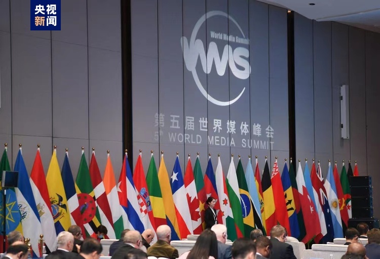 十年后,为何我们依然需要“读懂中国”?