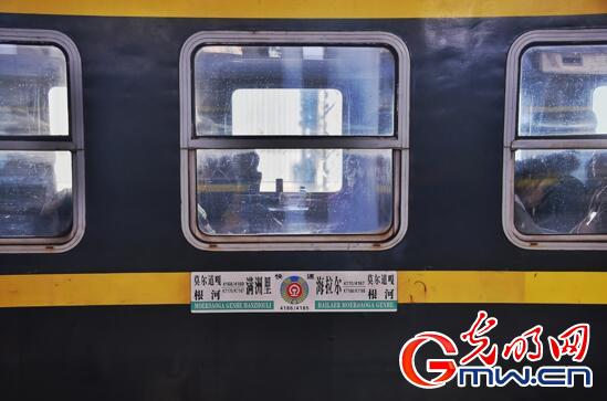 【光明网】【发现最美铁路】Vlog|服务百姓 助力脱贫 穿行在大兴