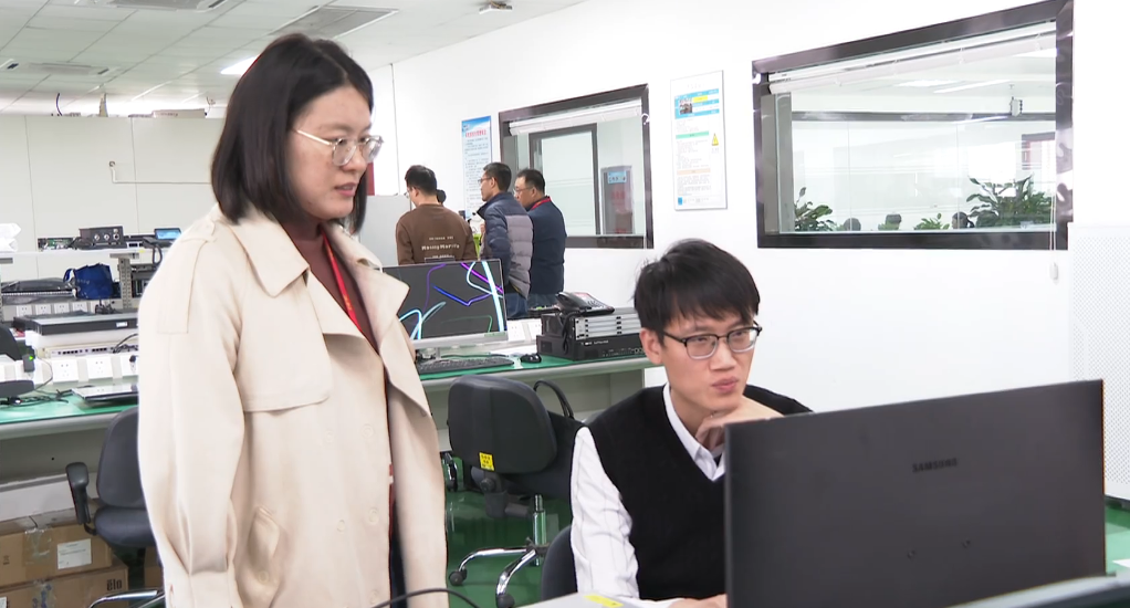 石家庄市鹿泉区: 擦亮人才绿卡服务品牌 引才更留才_fororder_图片5