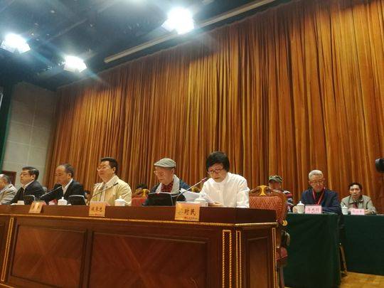 通稿（今日热点）四川省美协第七次全省代表大会 梁时民当选为新任主席