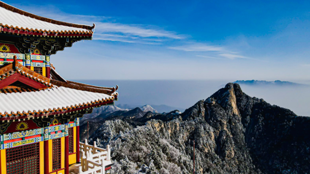 Explore Baiyun Mountain in December