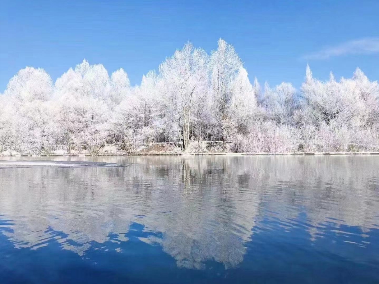 凭什么火?一起揭秘“安图矿泉水雾凇漂流”