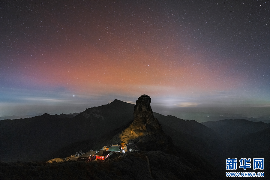 星空下的梵净山 犹如仙境