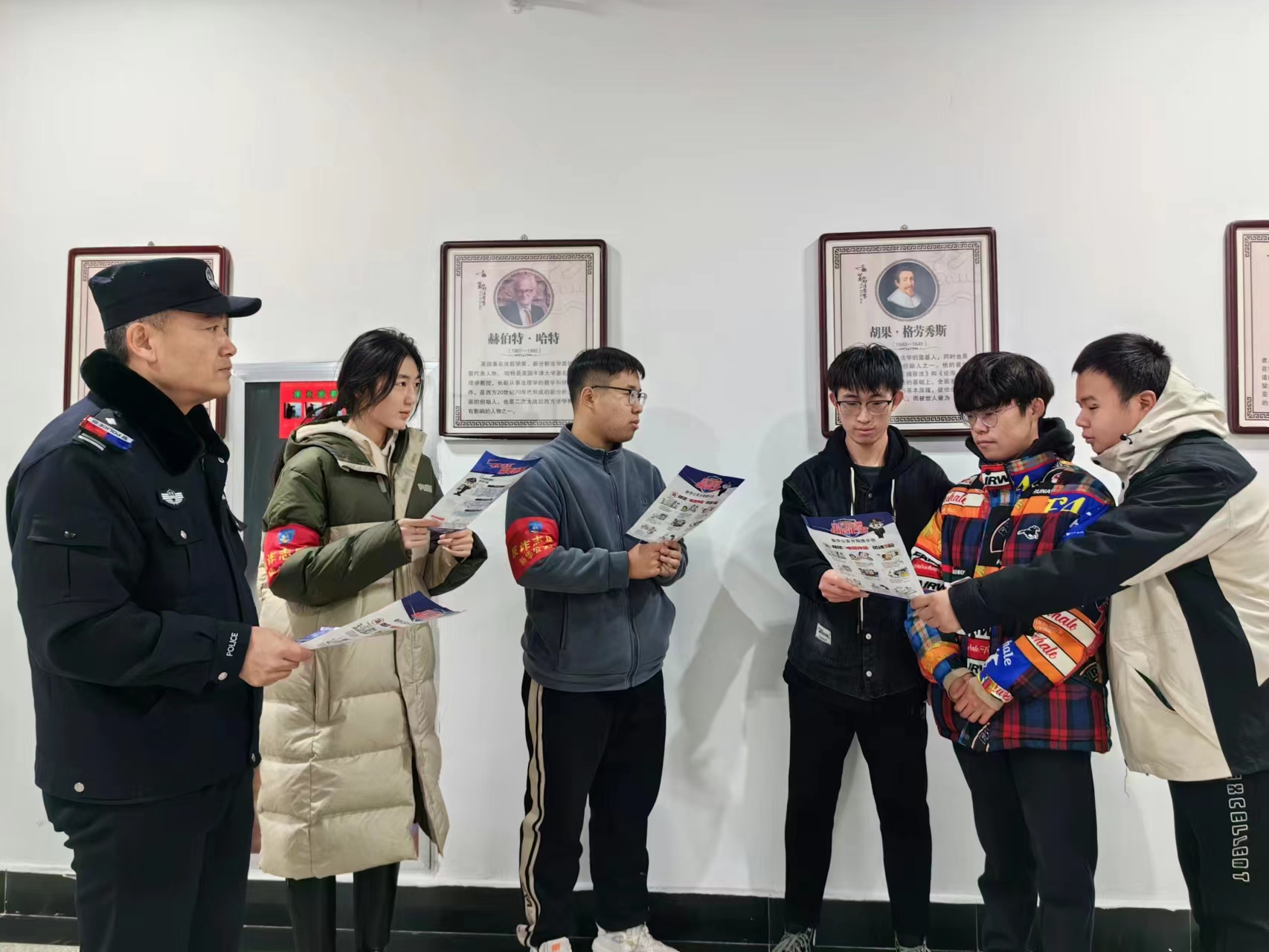 石家庄市新华区举行“筑牢反诈防线 共创平安校园”警校反诈联盟启动仪式_fororder_微信图片_20231214152429