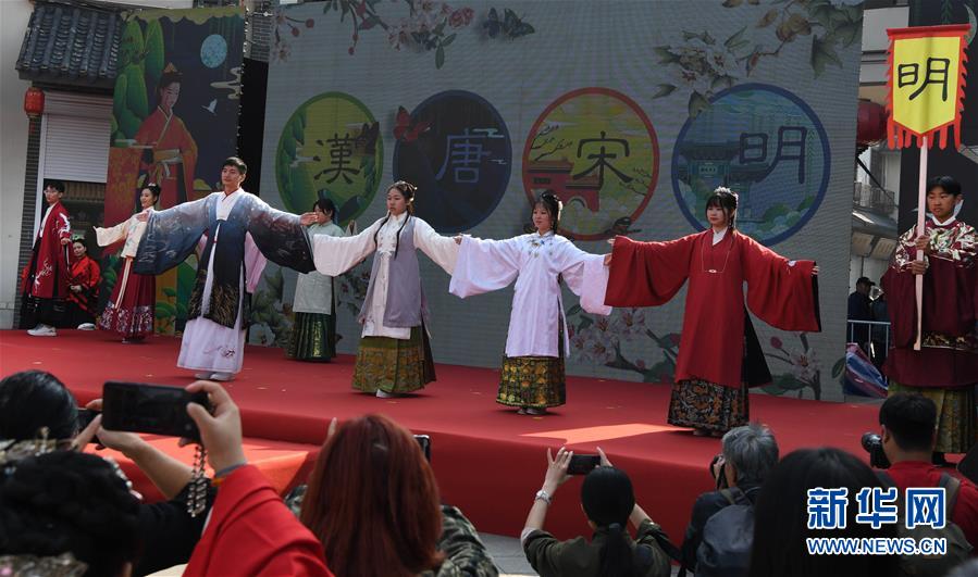 汉文化旅游节上的汉服嘉年华