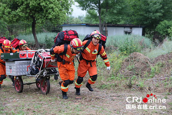 图片默认标题_fororder_消防演练