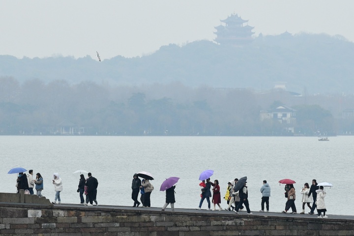 今年首场寒潮天气来袭,浙江下雪大概率是这一天_fororder_1748118234391007232_720px