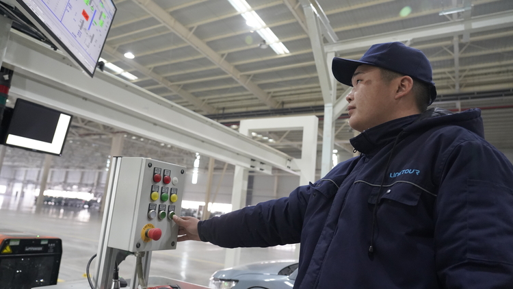 邢台清河:做强新能源产业 让经济底色更“绿”_fororder_3.JPG