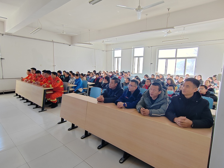 河北涞源:小手拉大手 防火进校园_fororder_1.防火知识讲座
