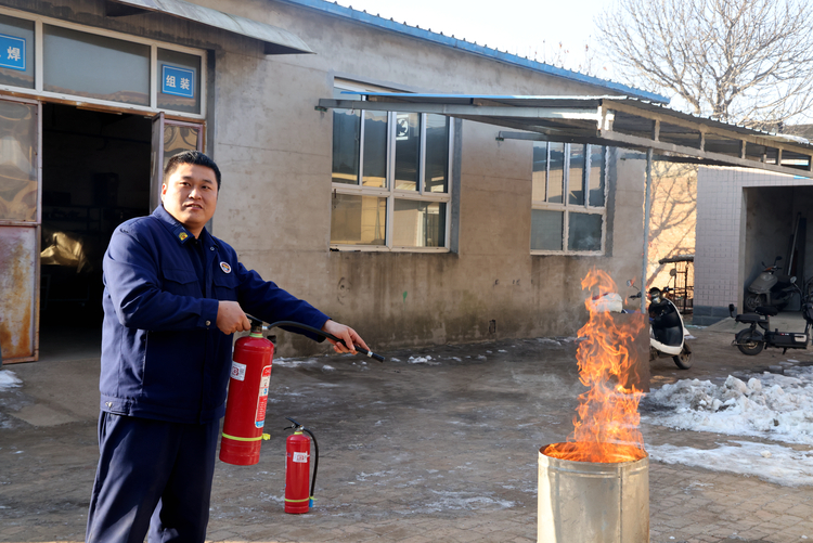 邢台清河:消防科普进社区 筑牢社区“防火墙”_fororder_1