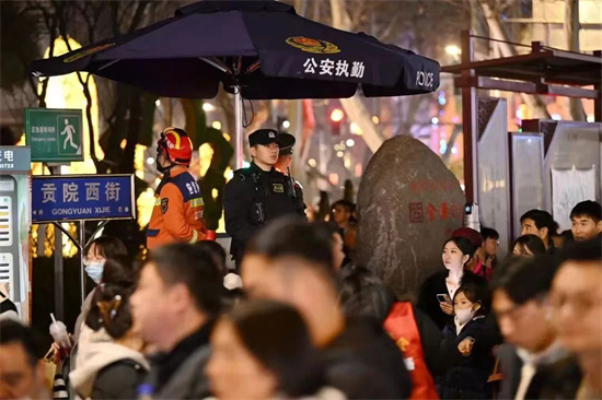 这个春节 江苏警方的守护“热辣滚烫”_fororder_图片7