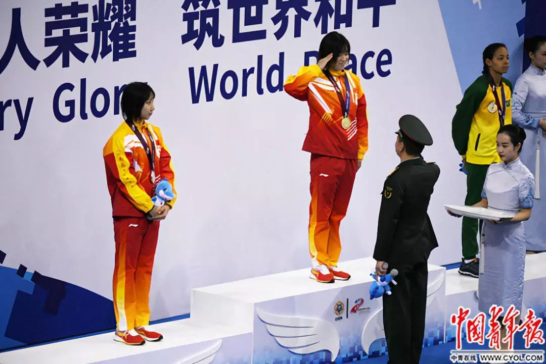 #经济日报#军运会中国平均多久拿一块金牌？数字上热搜，太狠了！