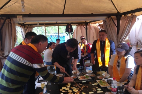 （导航阿坝，移动端）四川航空与阿坝文旅共同打造九寨沟高品质旅游产品