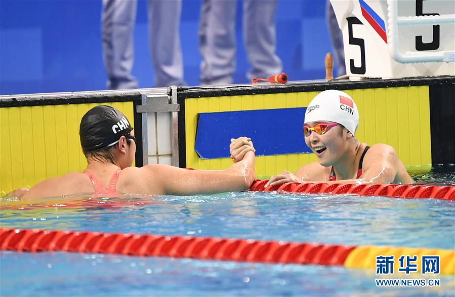 游泳——女子800米自由泳：中国队包揽冠亚军