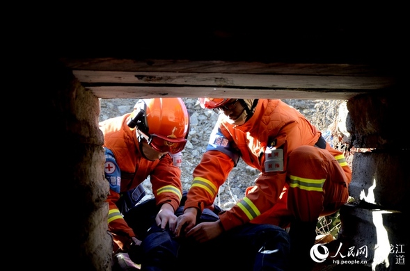 黑河：森林消防地震救援演练 提升跨区域综合作战能力