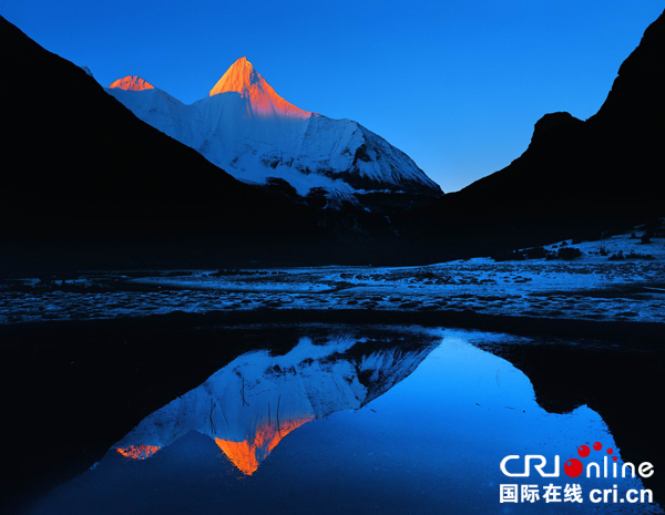 图片默认标题_fororder_4、稻城亚丁风光-央迈勇