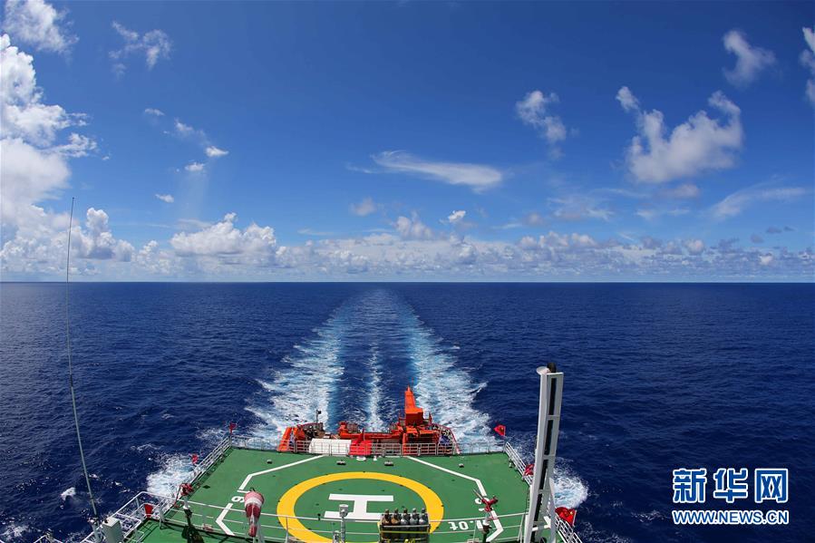 「新华网」“雪龙2”号首次穿越赤道进入南半球