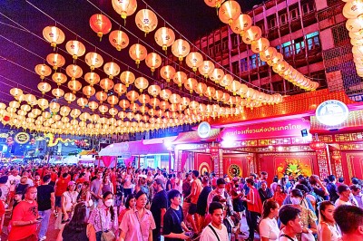 【四海同春】泰国:“欢乐春节”热闹非凡