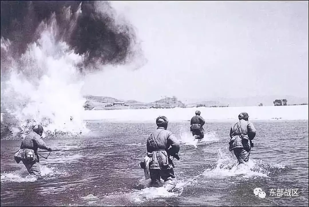 【央视网】致敬！今天请为197653名烈士转发