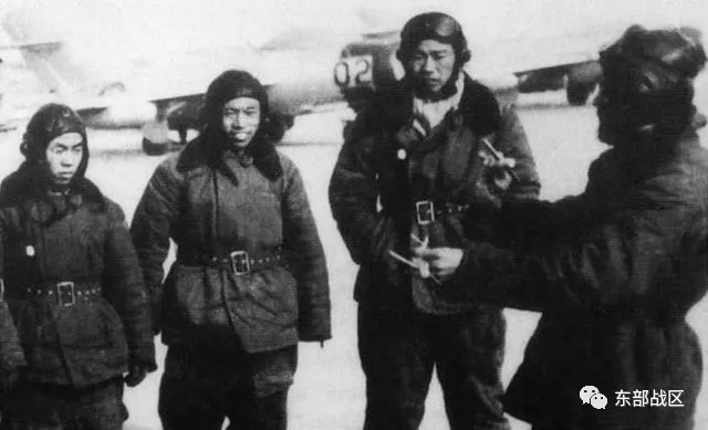 【央视网】致敬！今天请为197653名烈士转发
