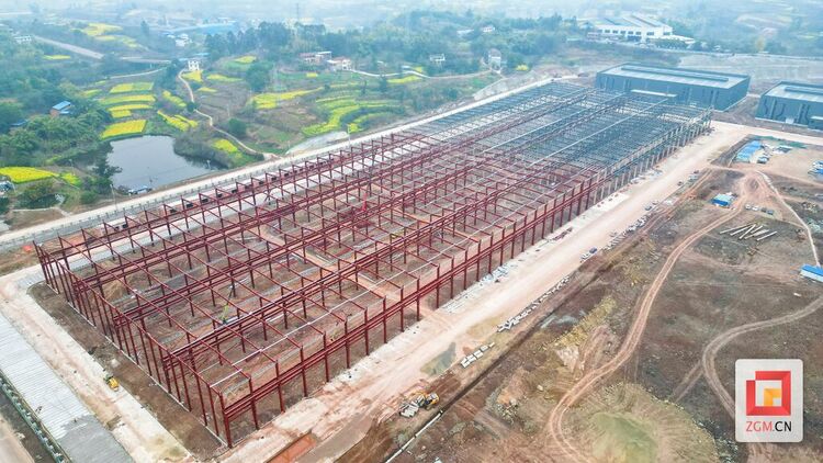 （转载）自贡体量最大的厂房在荣县经开区建设！项目总投资10亿元！预计6月投产