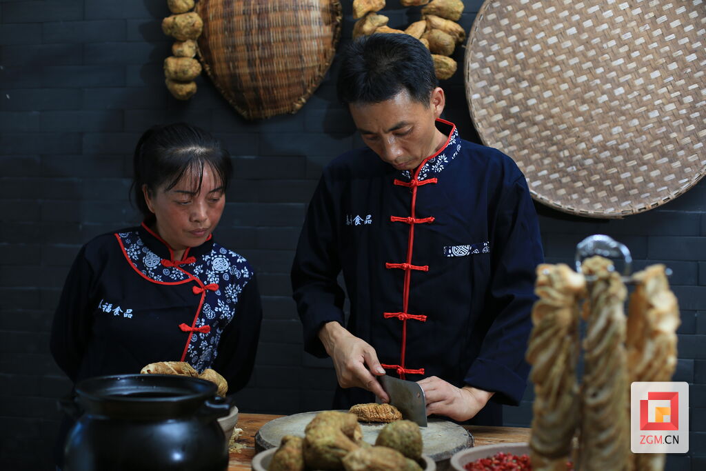 (转载)自贡市贡井区:小小大头菜 增收“带头菜”