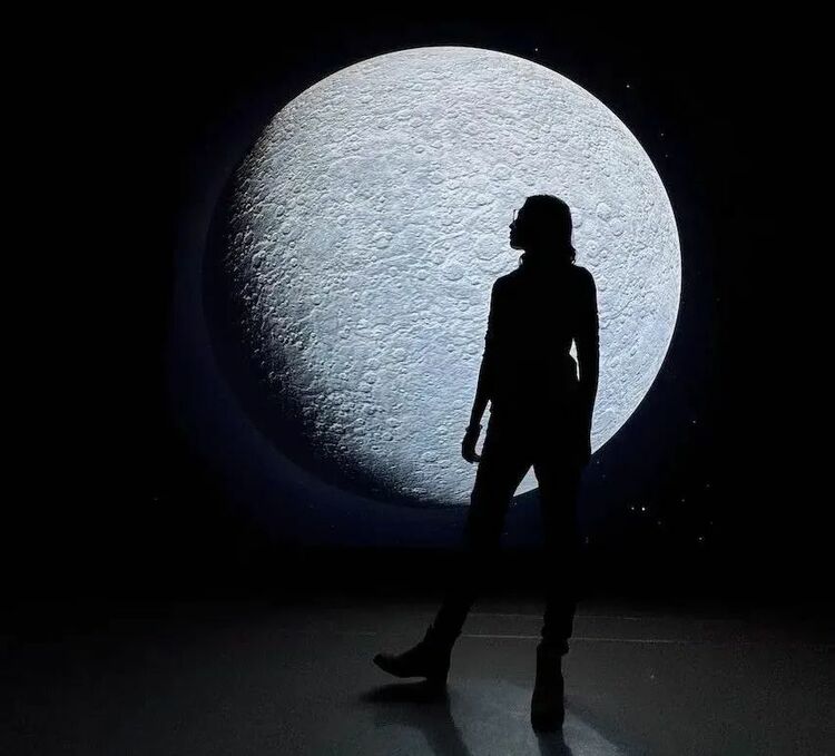 从“李白诗意”到“航天星海” 沉浸式艺术展带来多元体验! 从“李白诗意”到“航天星海” 沉浸式艺术展带来多元体验!