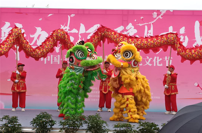 【春日里的河南】中国（郑州）首届黄河梅花文化节开幕_fororder_图片3