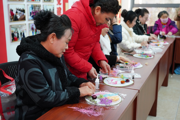 唐山开平:快乐来打卡 花式庆“三八”_fororder_6.JPG