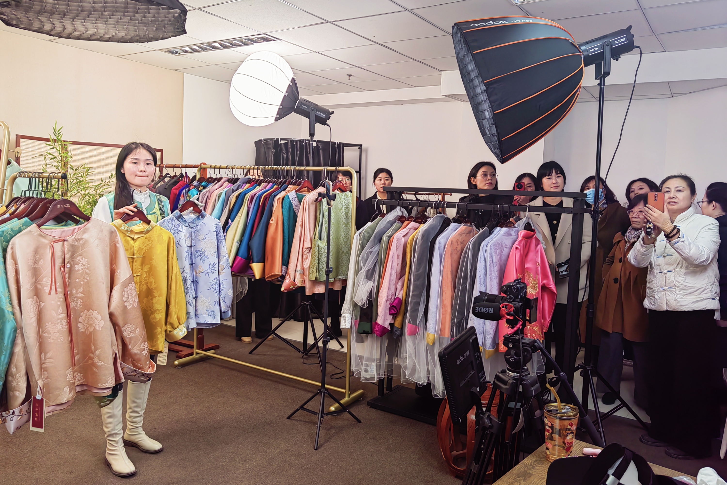 河北定兴: 赏非遗之美 展巾帼风华_fororder_004