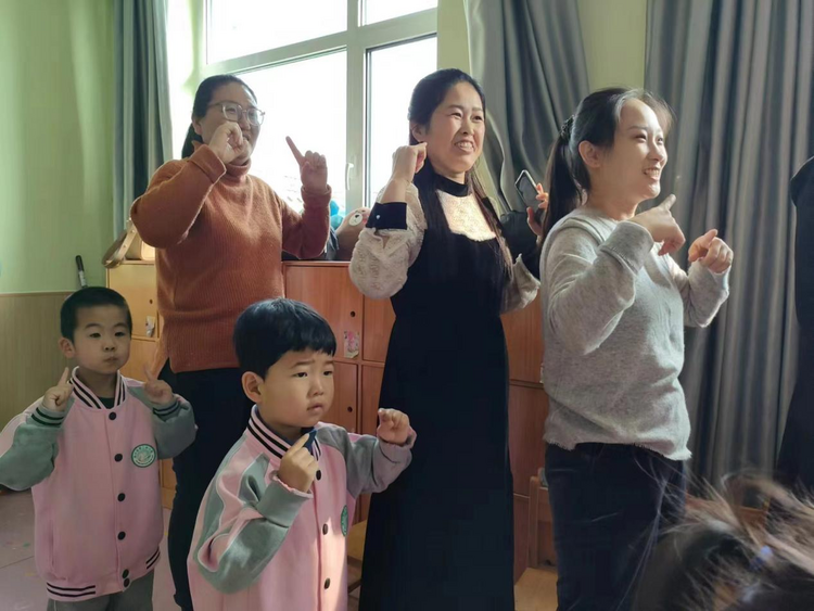 河北海兴:同赴春约 共话成长_fororder_图片5