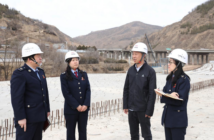 吴起税务:税收服务助力高速建设再提速_fororder_图片1