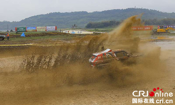 图片默认标题_fororder_比赛现场--摄影罗平-(2)