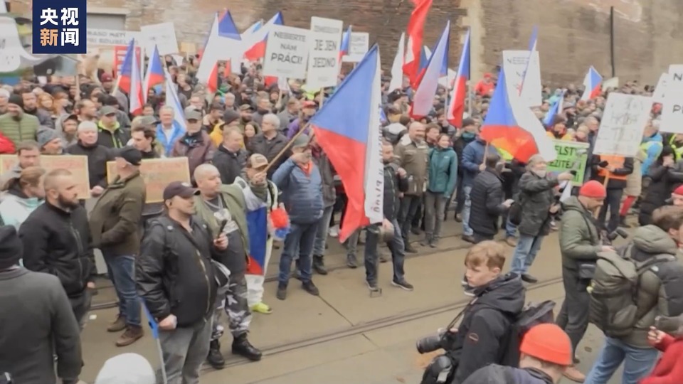 欧盟让步 推出农业新方案应对农民抗议