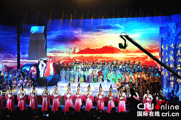 图片默认标题_fororder_“升庵吟”诗词吟诵大会--李明豪摄