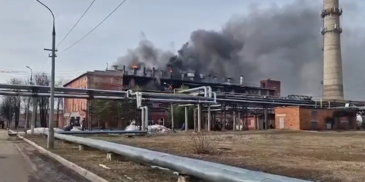 俄罗斯莫斯科州一工场发生火灾 偏激面积约3000平方米
