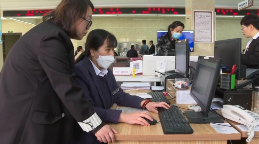 石家庄市鹿泉区:复杂事变简单 运输企业“一件事一次办”_fororder_图片 3