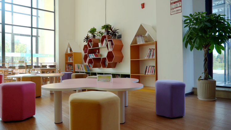 河北清河:24小时自助图书馆开馆_fororder_c3c824c863247afeadfb788249ce93e4_