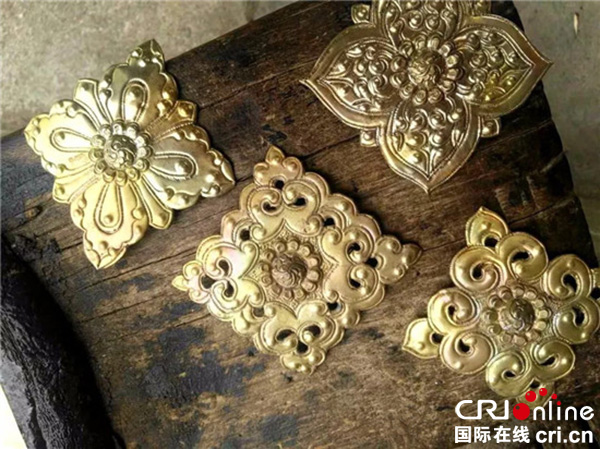 图片默认标题_fororder_酥油茶桶装饰